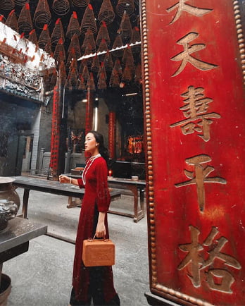 chup hinh tet chua ba thien hau