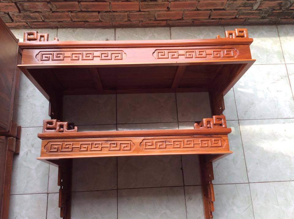 Chuyển nhà có bàn thờ cũ