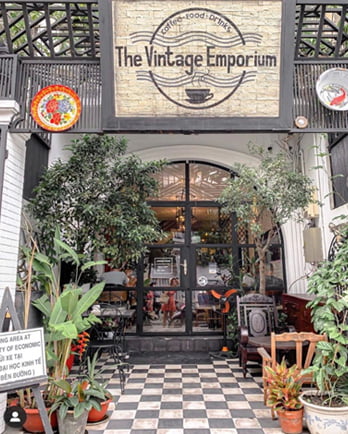 the vintage emporium 001